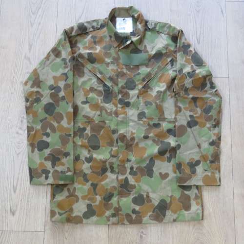 Australian bunny cam disruptive camo pattern jacket