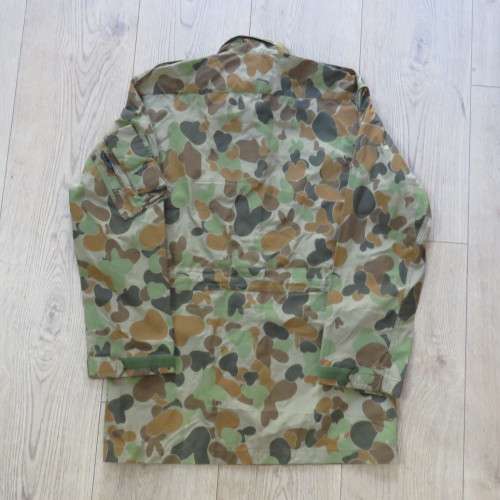 Australian bunny cam disruptive camo pattern jacket