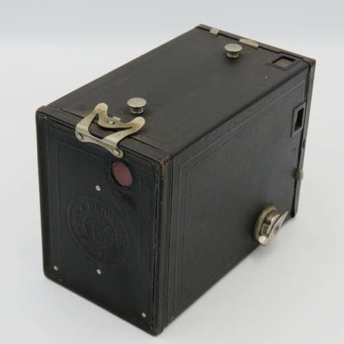 Kodak No 2 Brownie camera in very good condition