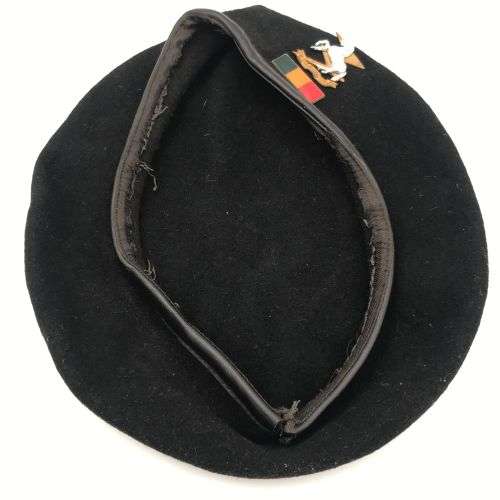 SADF Technical services beret with badge and balkie