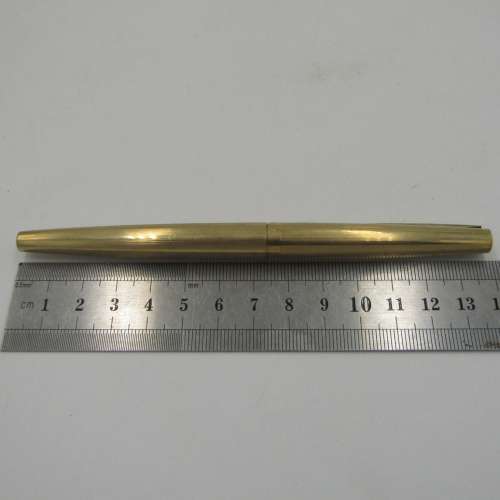 12 karat Gold filled Sheaffer pen with 14 carat gold nib