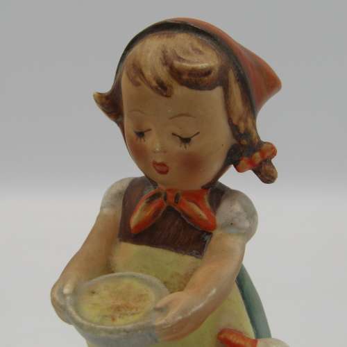 W. Goebel Hummel figurine of girl feeding ducks