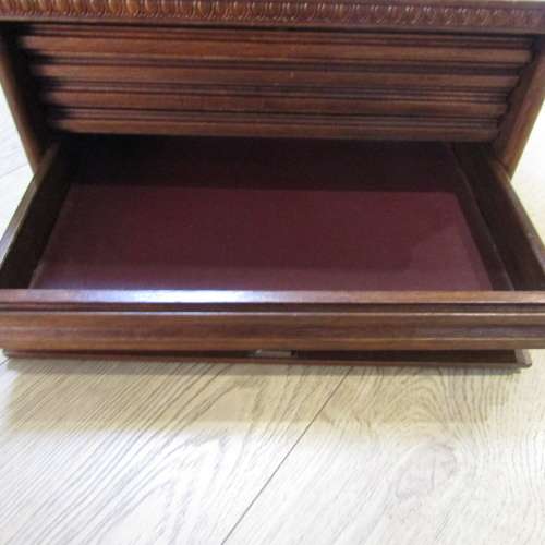 Beautiful wooden coin case with drawers and 100 slots for coins up to 43mm - no key