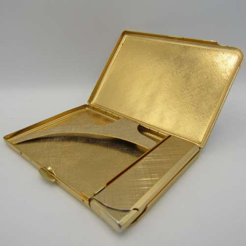 Vintage Arcote International cigarette case with lighter