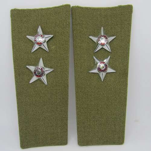 Pair of SADF Lieutenant rank step out epaulettes