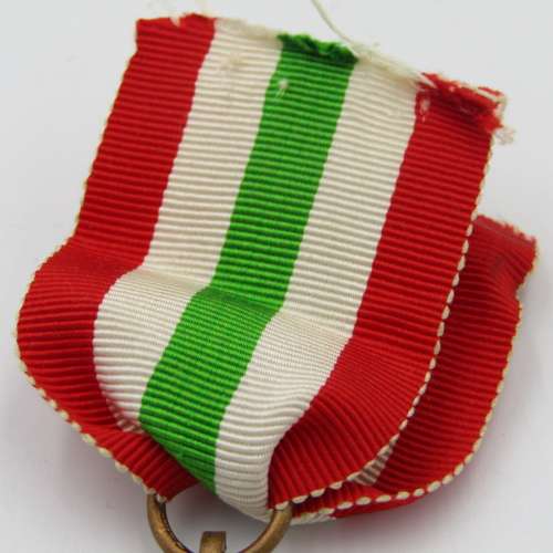WW2 The Italy Star medal - unnamed version