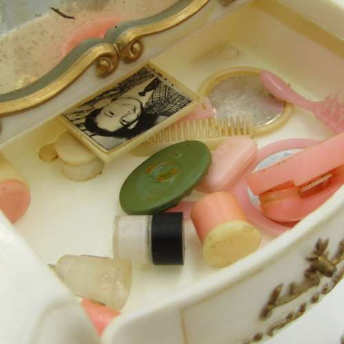 Vintage Marx doll house dressing table with accessories for Barbie doll