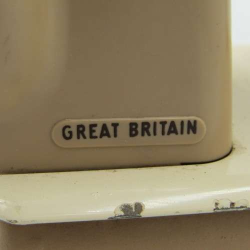 Vintage Singer Sewhandy child`s sewing machine