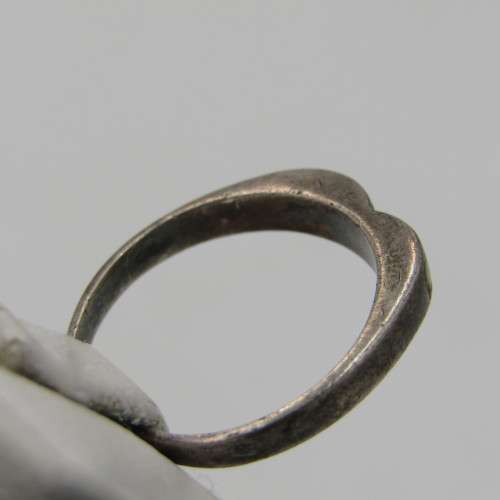 Vintage sterling silver ring with inlay - weighs 2,0g - size M