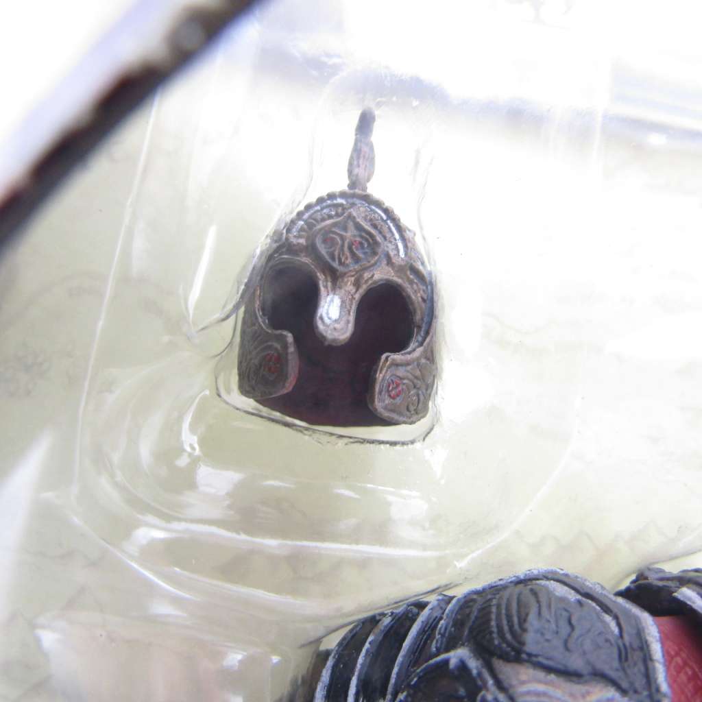 Lord of the Rings The two towers King Theoden in Armor figurine