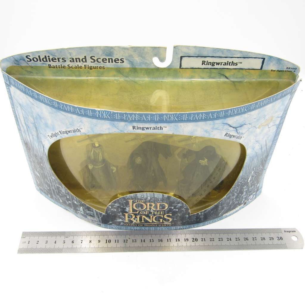 Play Along Lord of the Ring Armies of Middle-Earth Ringwraith set