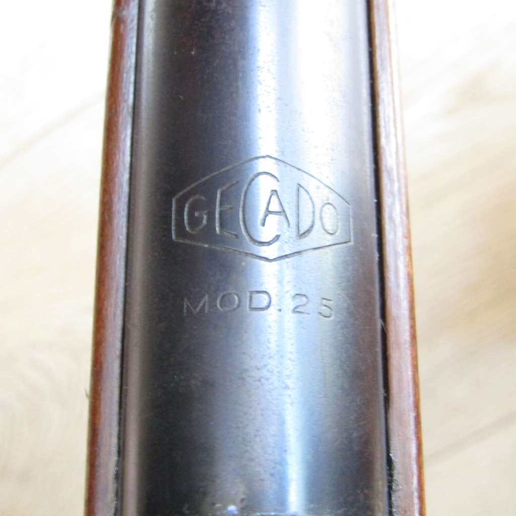 Vintage Gecado Model 25 Air Rifle