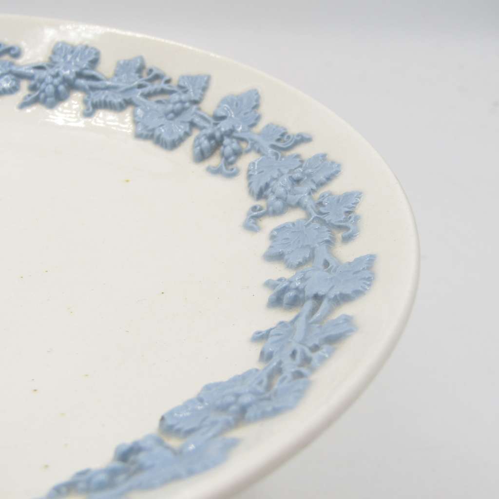 Vintage Wedgwood and Barlaston of Etruria porcelain cake stand dish