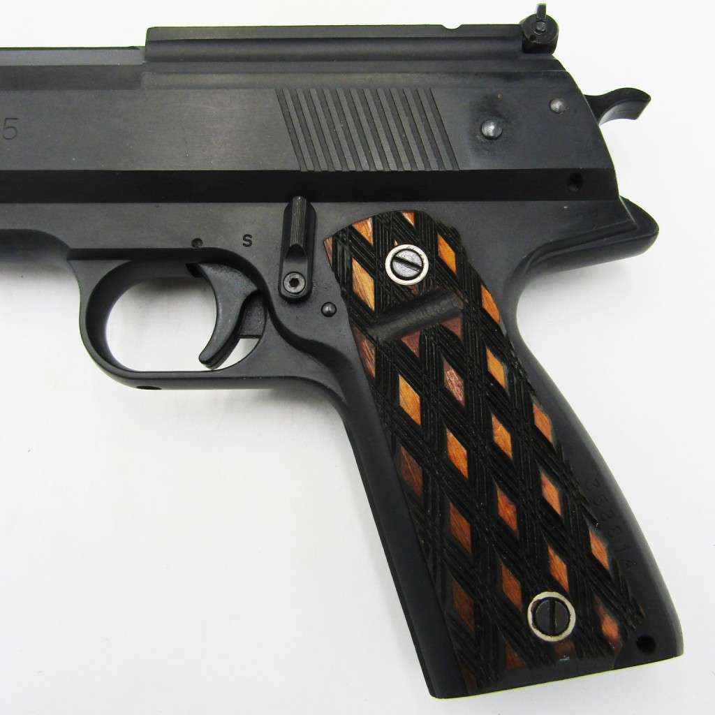 Vintage Weihrauch HW45 .177 Air pistol - serial 358814 - excellent condition