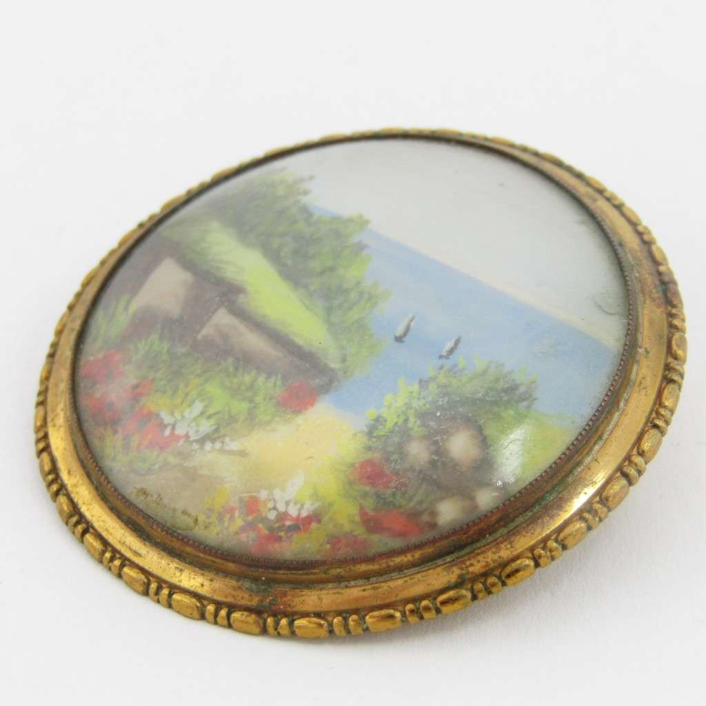 Handpainted antique brooch & pendant in one