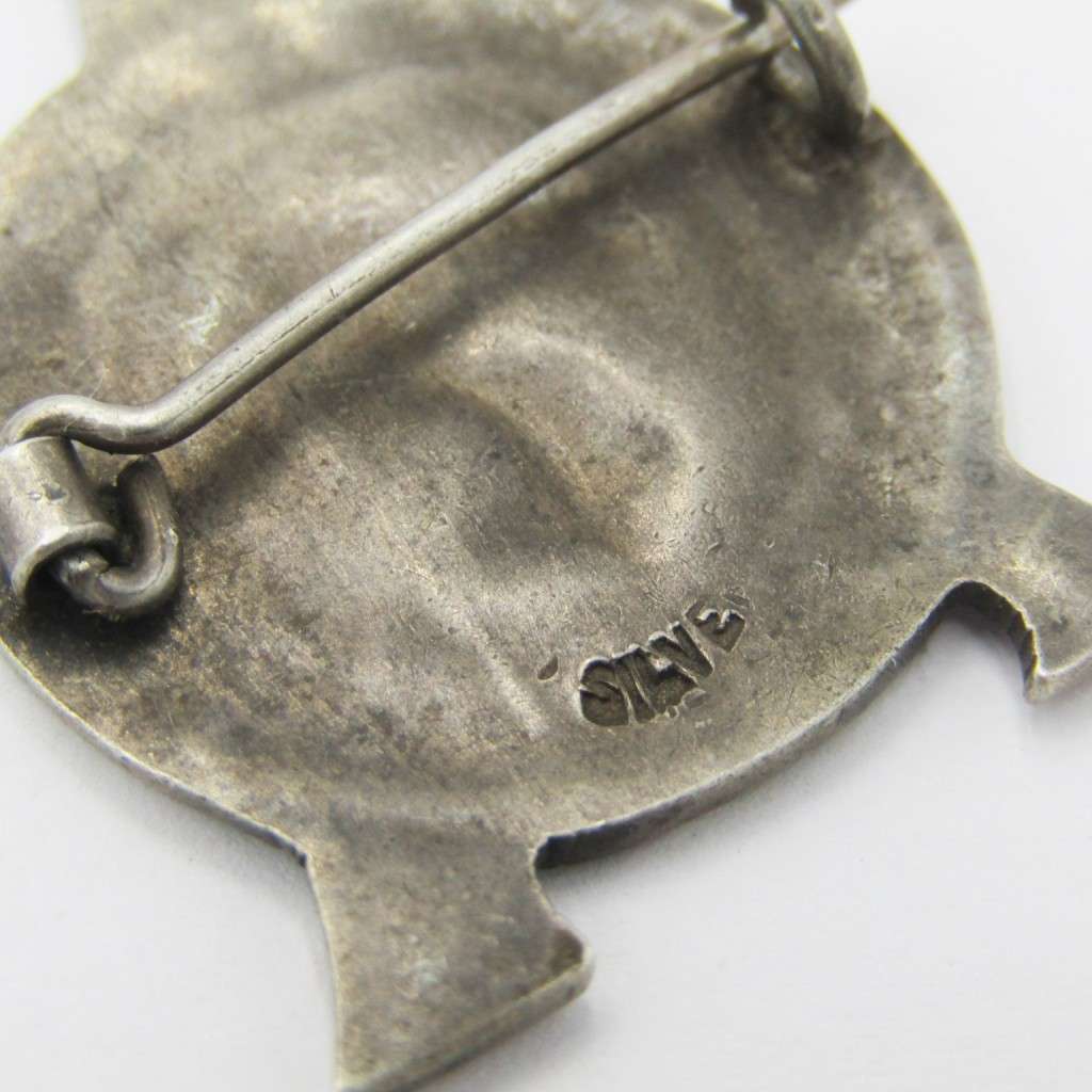 Navy League War Fund victory badge - silver