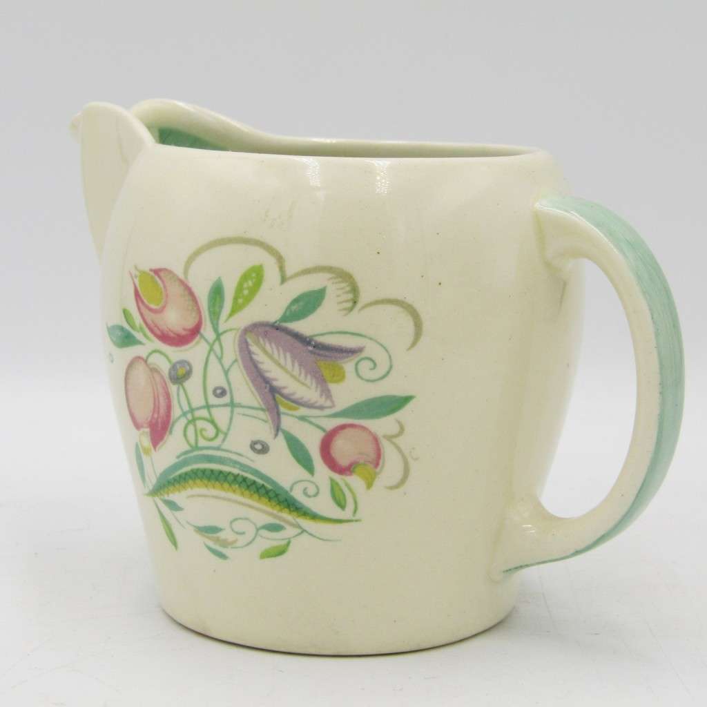 Susie Cooper tea set with teapot, milk jug, sugar bowl and cake plate