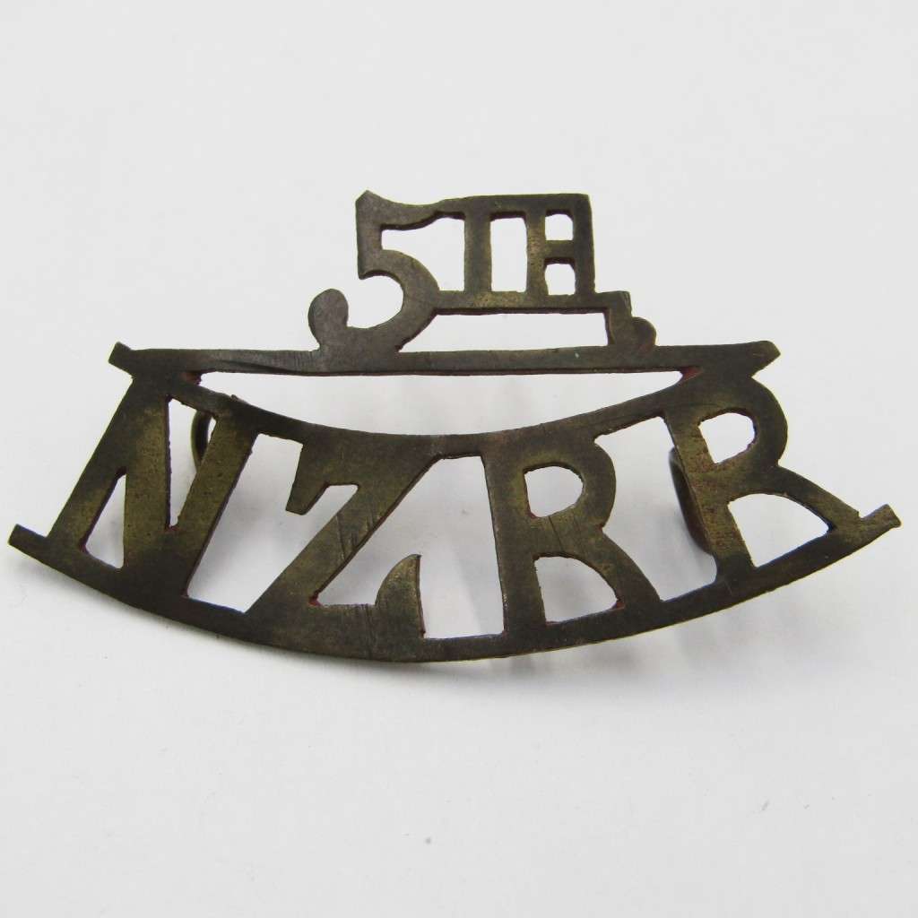 Boer War 5th New Zealand Rough Riders slouch hat badge - only 591 troops in this unit