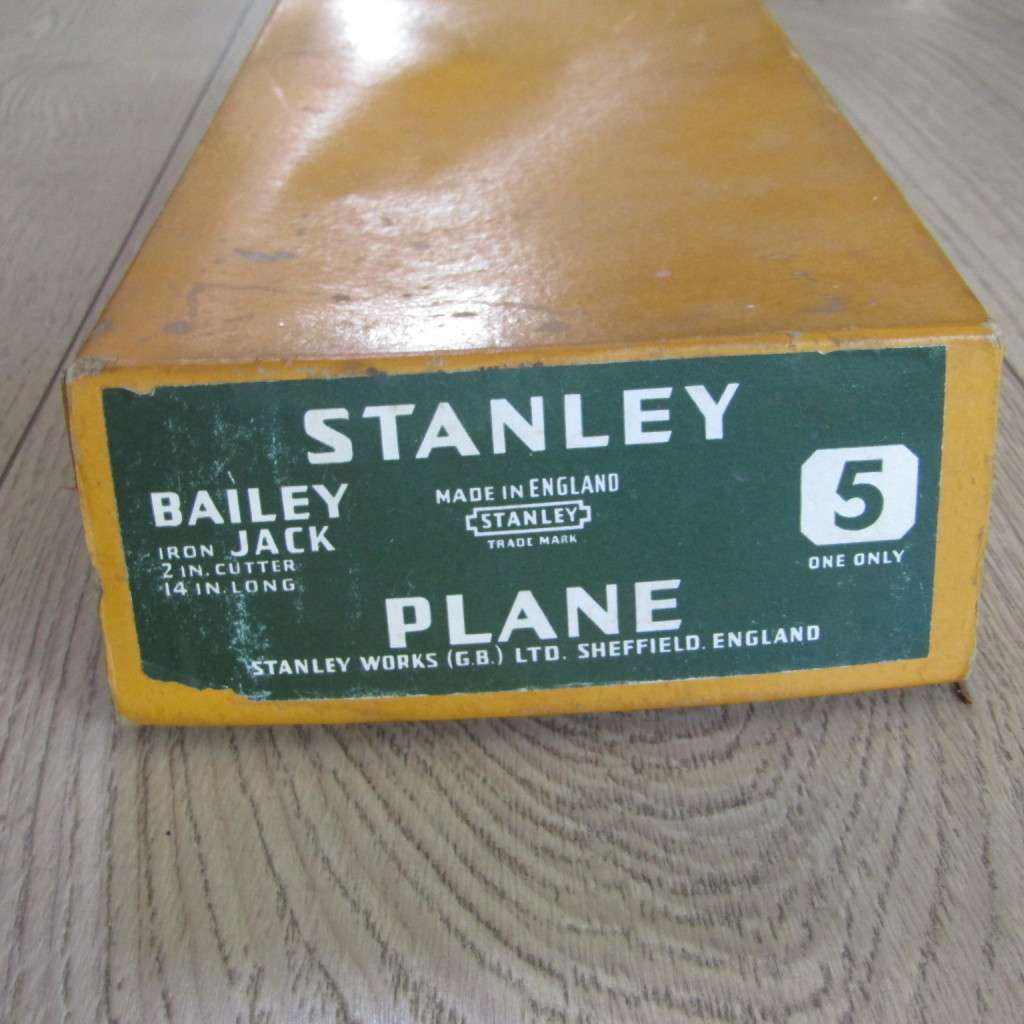 Vintage Stanley Bailey #5 Plane in box