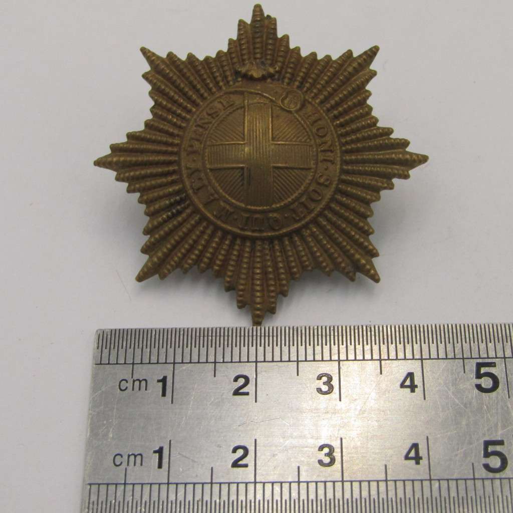 Royal Army Coldstream Guards cap badge