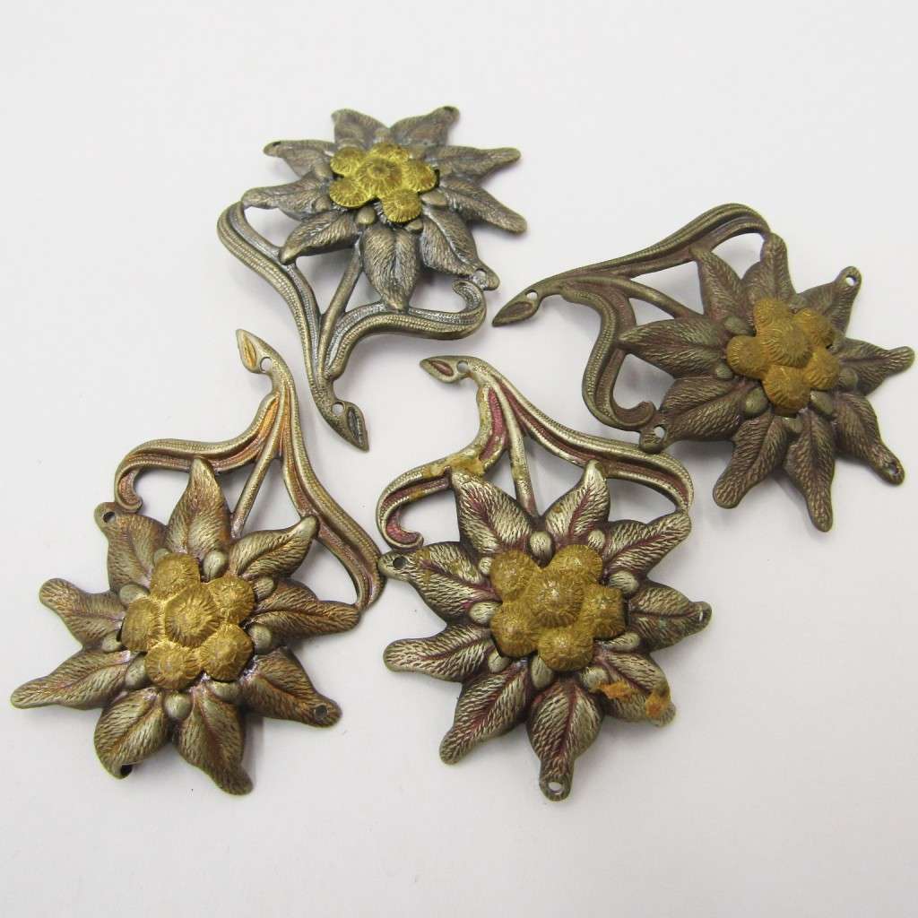 Lot of 4 German Edelwelss metal badges