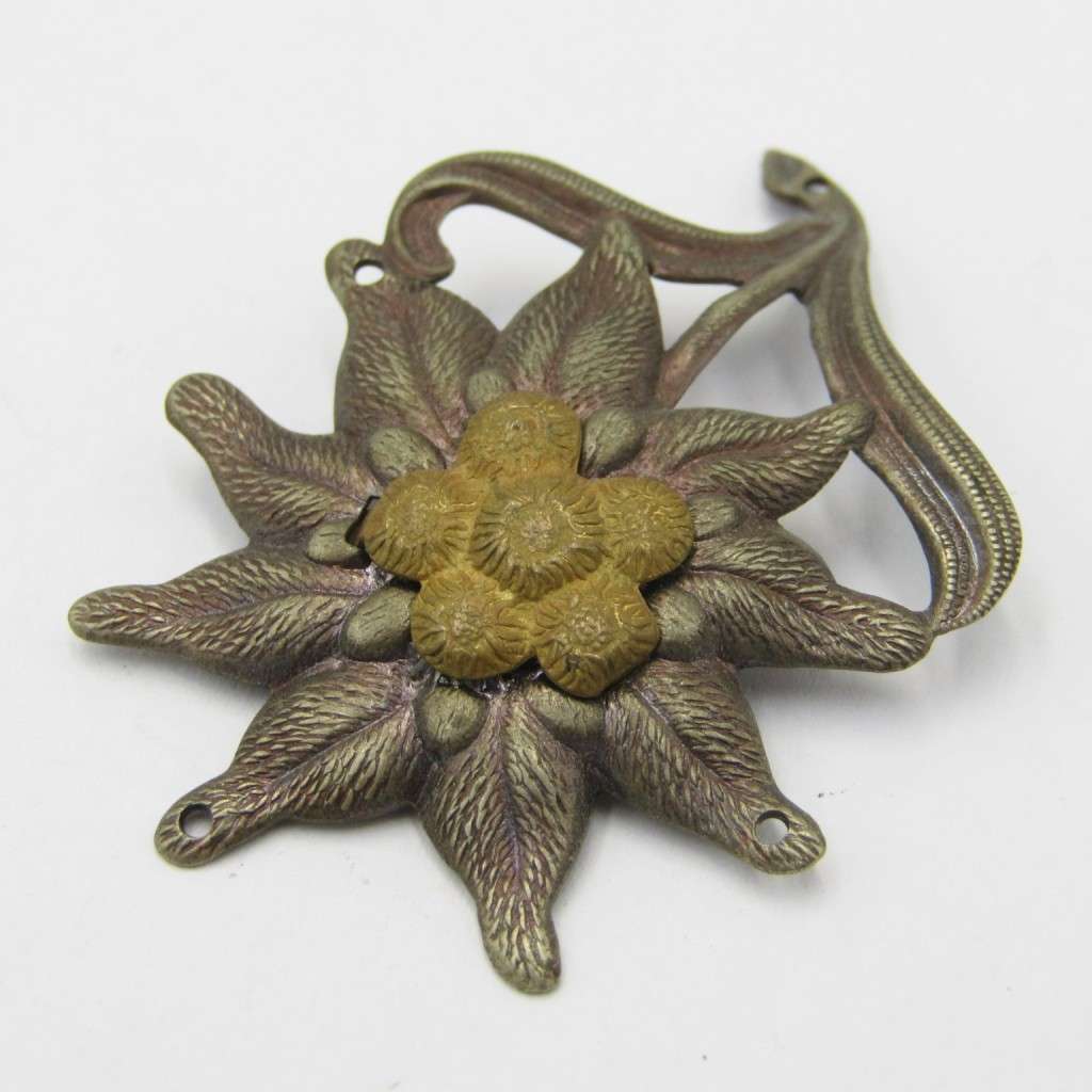 Lot of 4 German Edelwelss metal badges