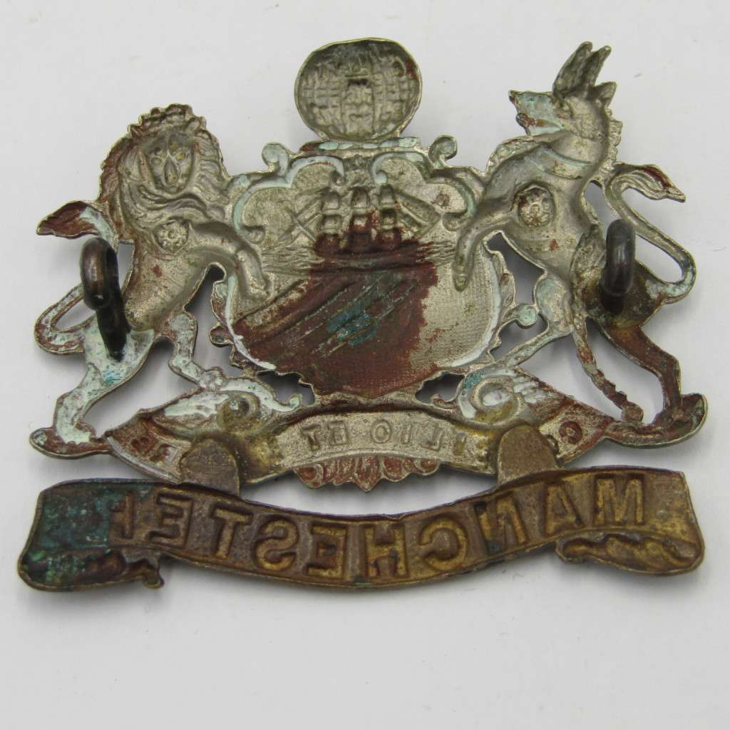 British Army Manchester regiment cap badge