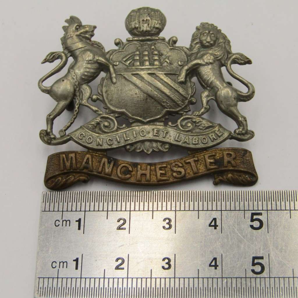 British Army Manchester regiment cap badge