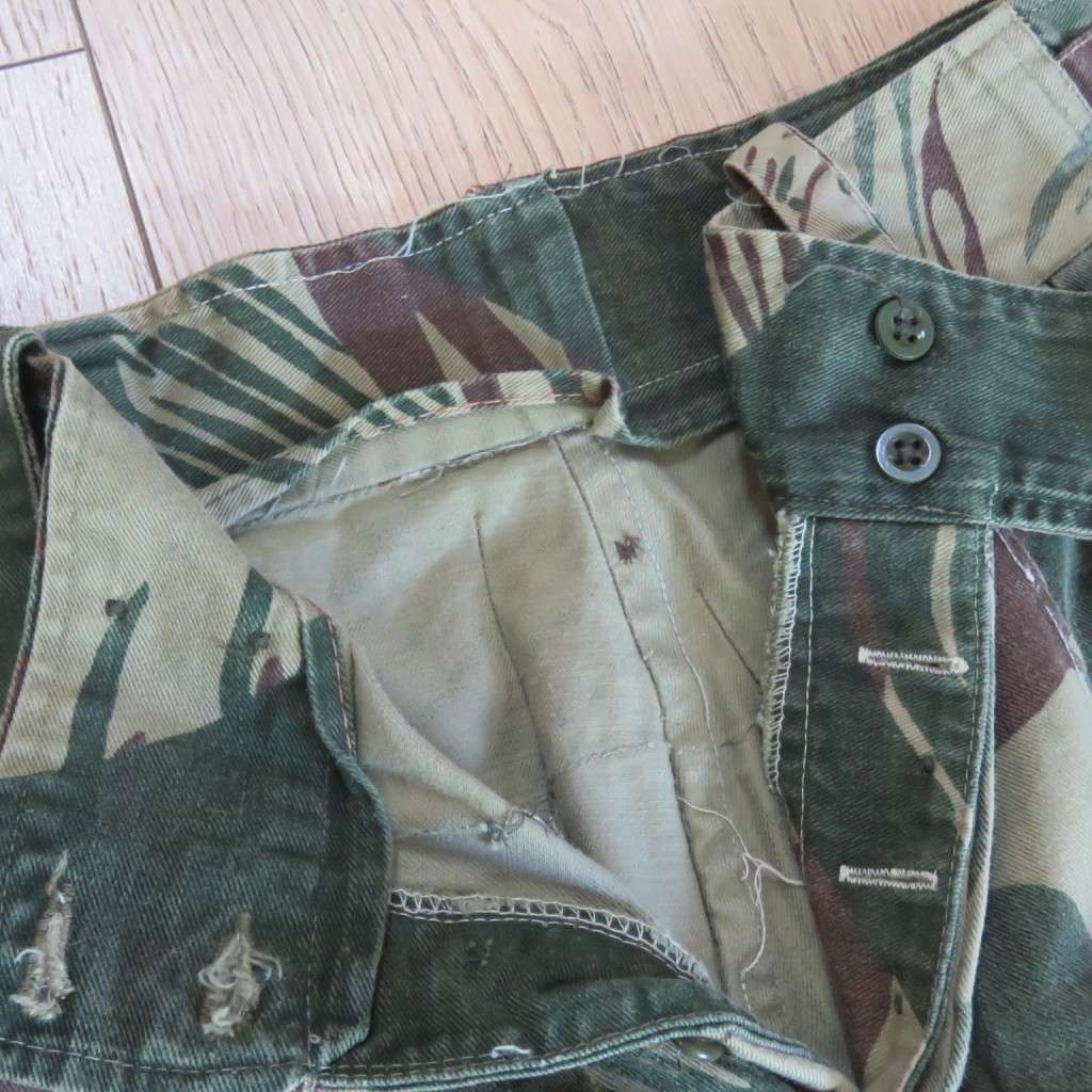 Rhodesian Army Camo combat trousers - size 30 -  full length 105cm, waist 38cm