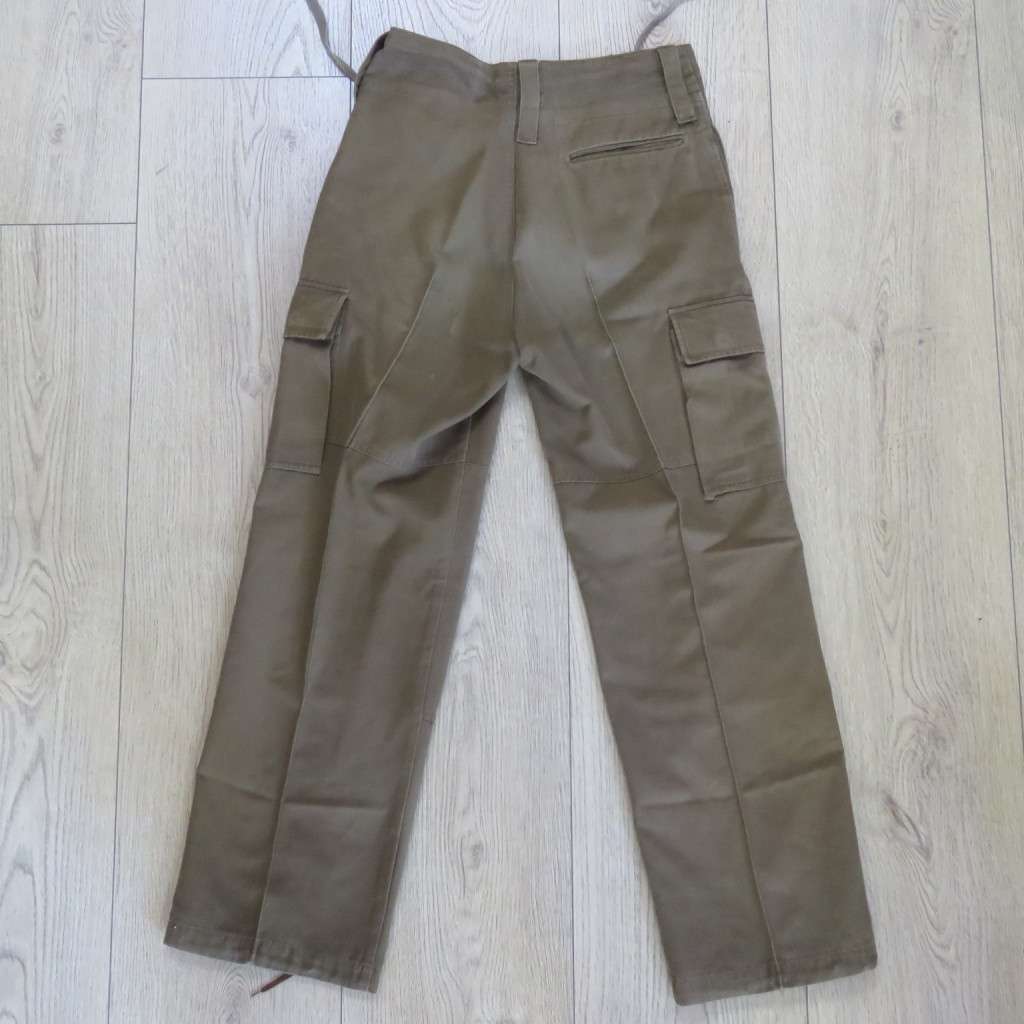 SADF Nutria Combat trousers - size 32 - full length 105cm, waist 41cm