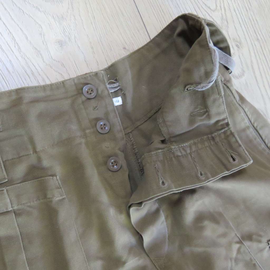 SADF Nutria Combat trousers - size 32 - full length 105cm, waist 41cm