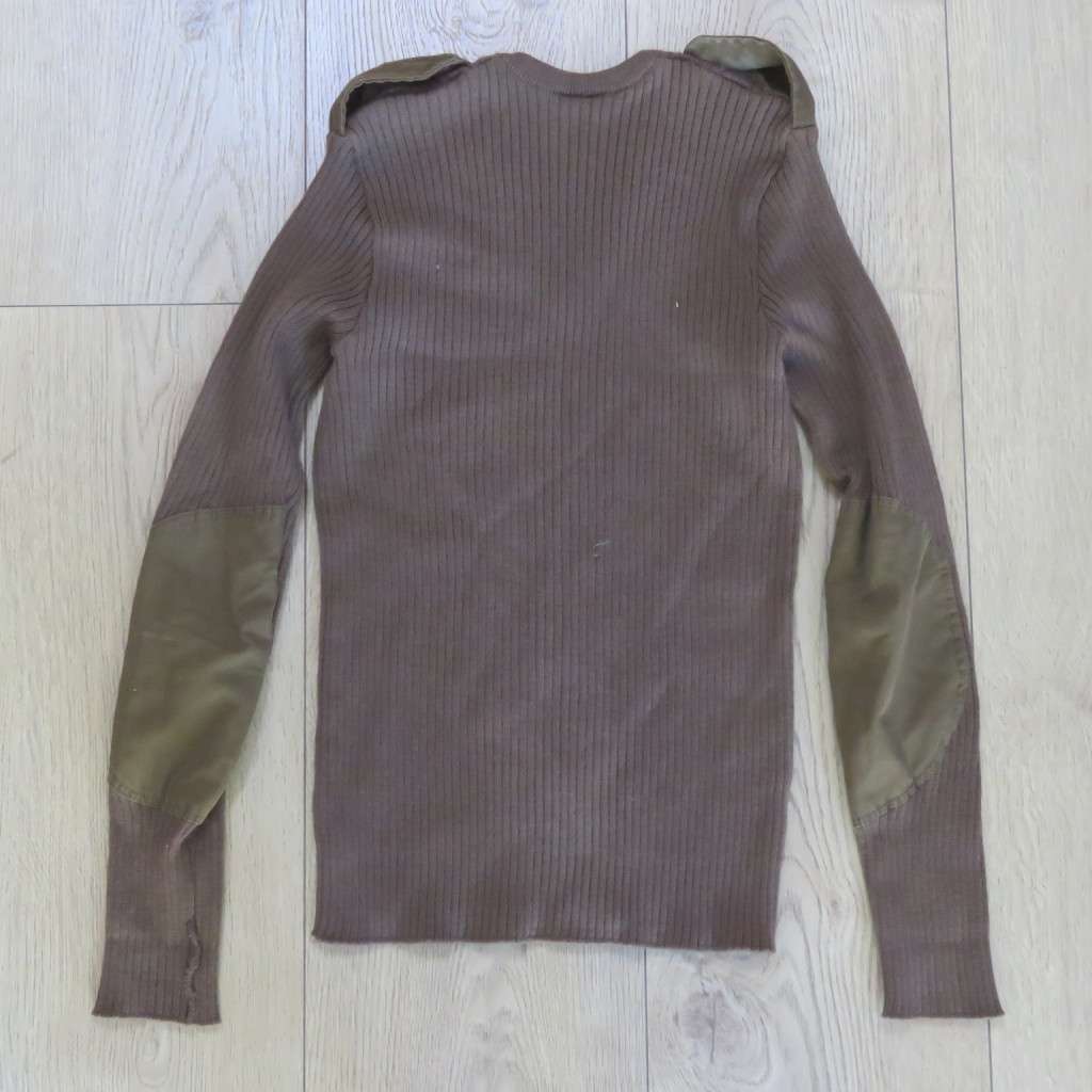 SA Army Nutria Jersey - size Large - full length 66cm, chest 29cm, full arm length 67cm