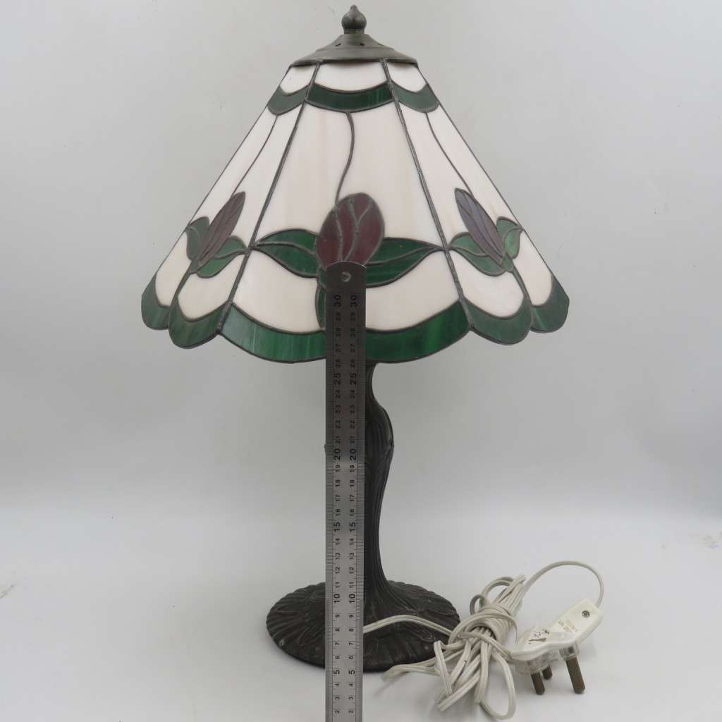Vintage bronze lamp with beautiful lead glass shade