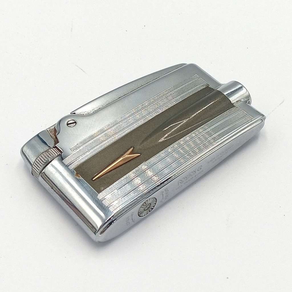 Vintage Ronson Varaflame pocket lighter in box - excellent condition - needs flint and gas