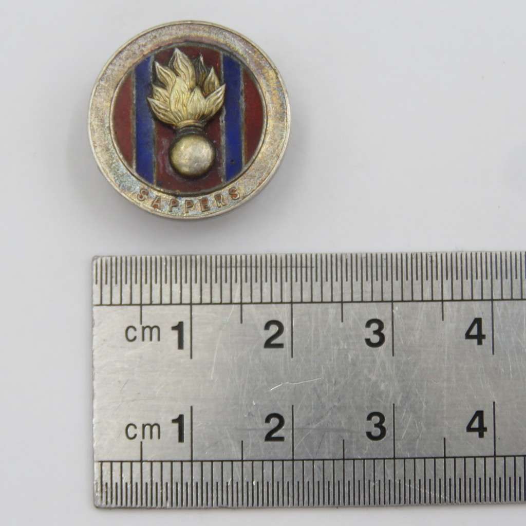 SA Engineers Corps ( SAPPERS) sterling silver button badge #2658