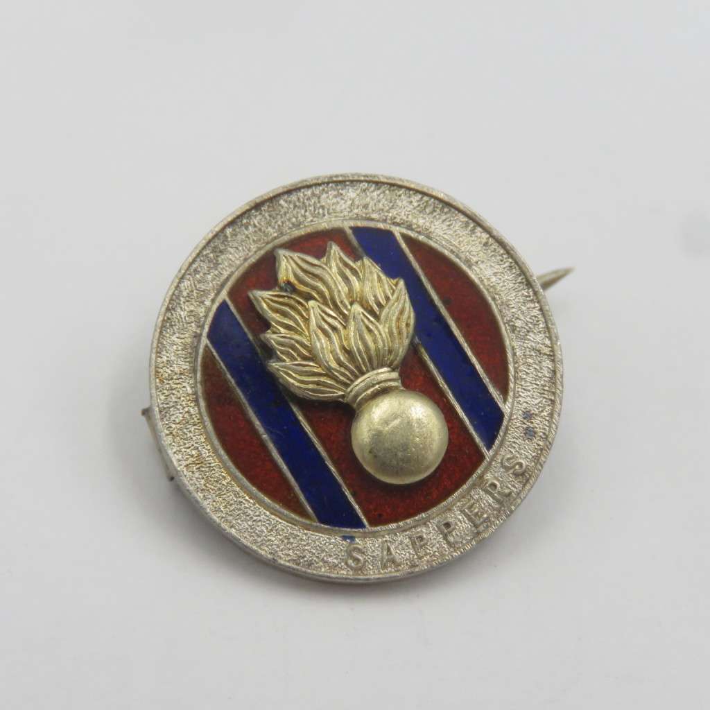 SA Engineers Corps ( SAPPERS) sterling silver lapel pin badge #4785