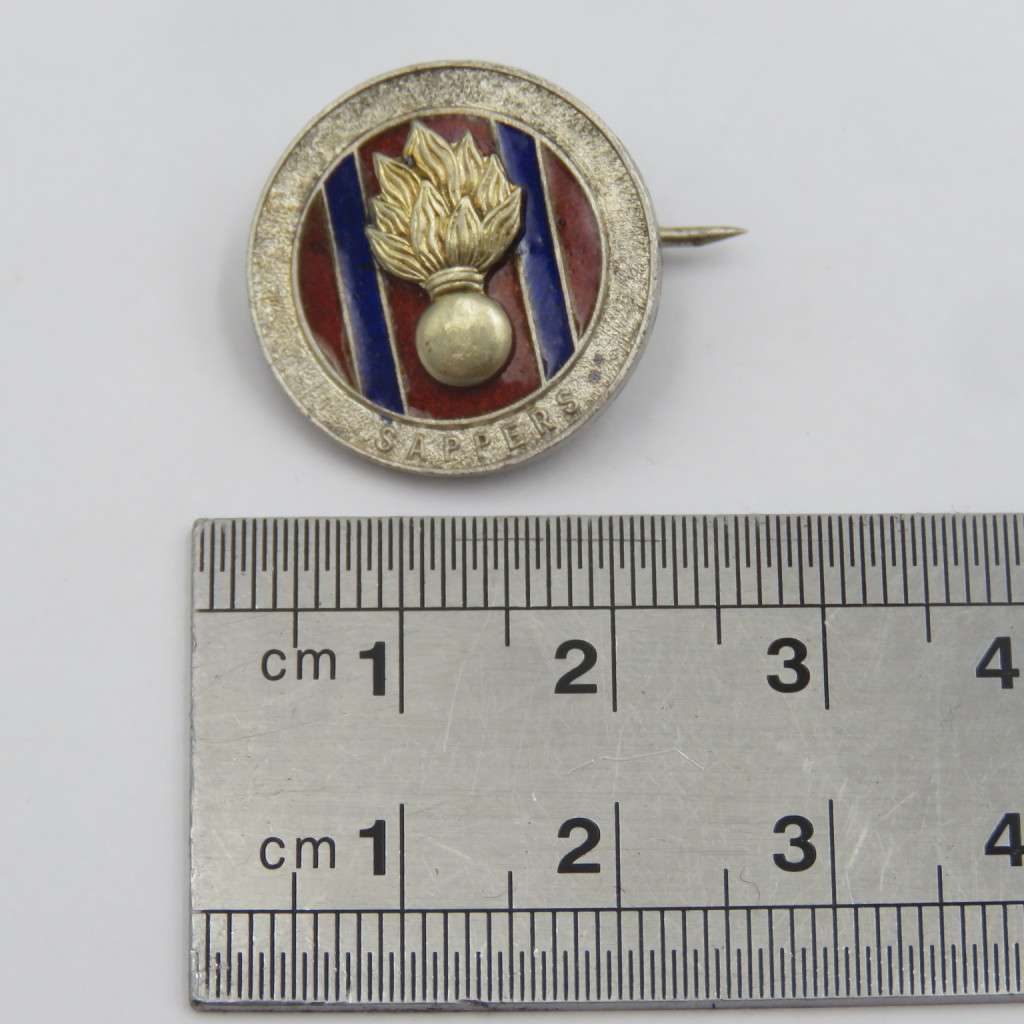 SA Engineers Corps ( SAPPERS) sterling silver lapel pin badge #4785