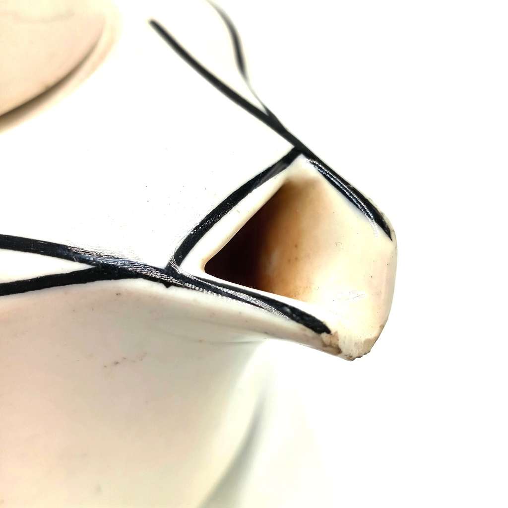 SADF 32 Battalion porcelain teapot - chips on spout