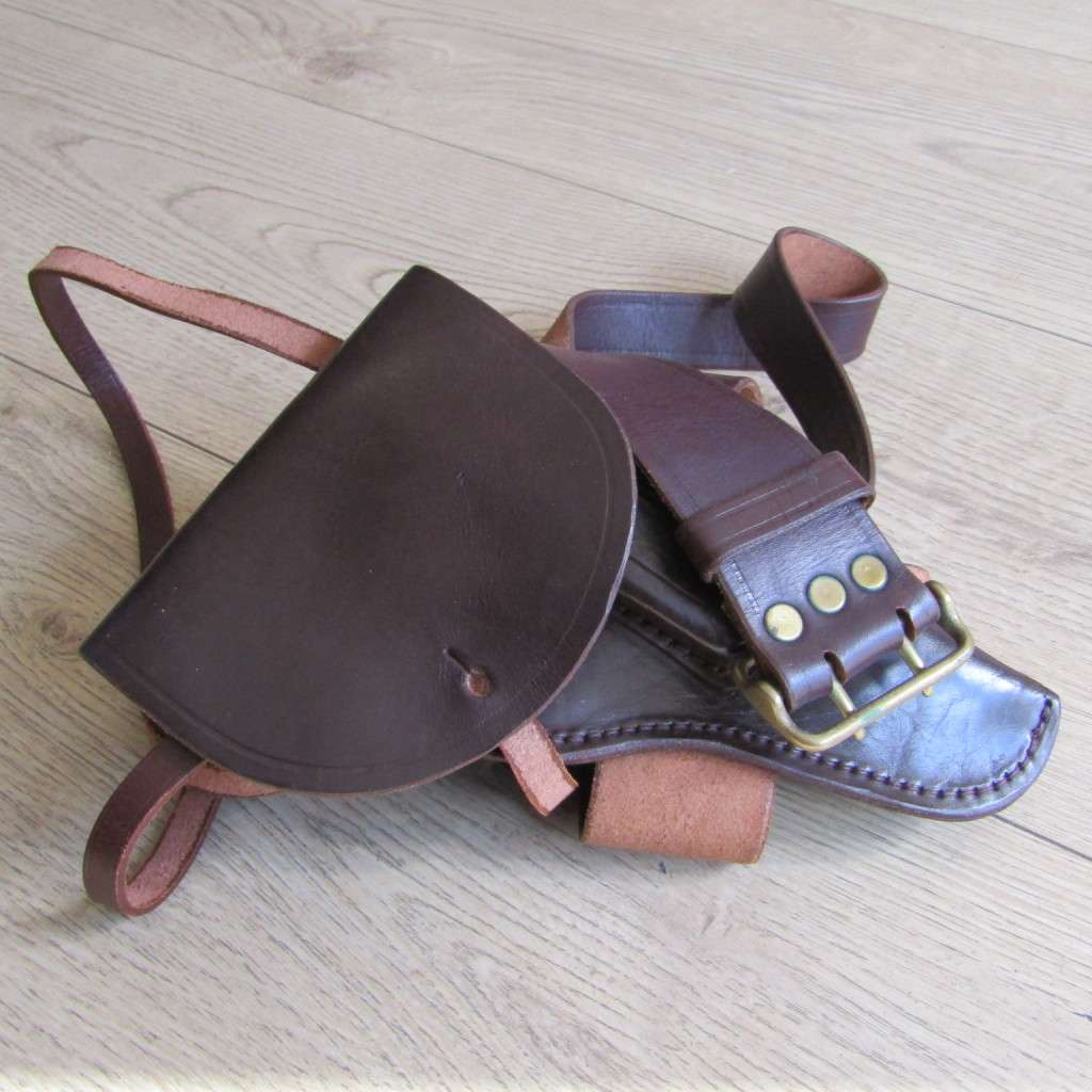 Old SA Army / Police leather Sam Browne belt and holster