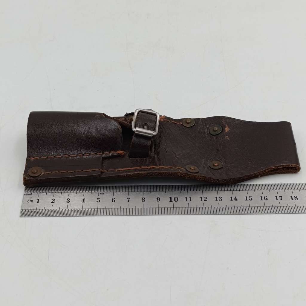 Leather 1907 Pattern .303 bayonet frog