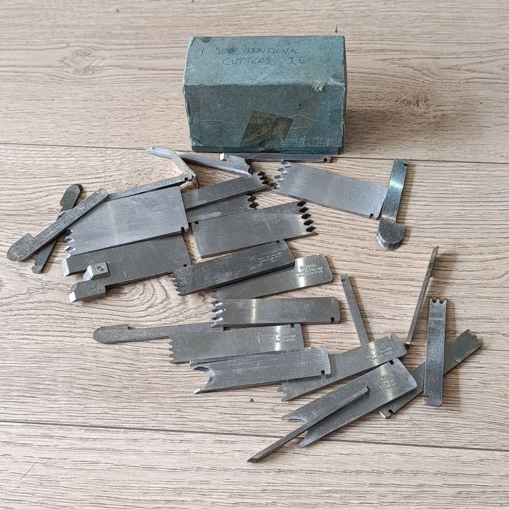 Record No.405 Multi - plane with many extra accessories in excellent condition