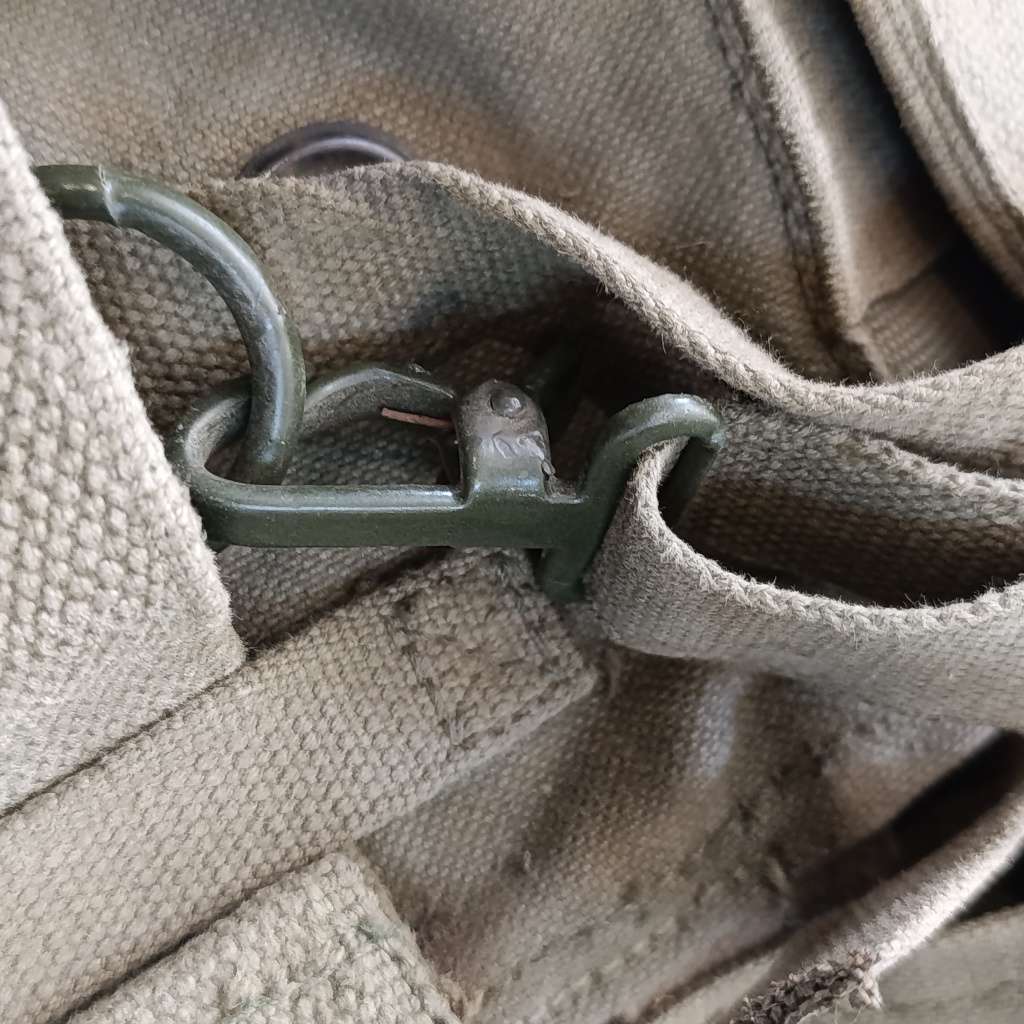 SADF Webbing yoke with Kidney pouches