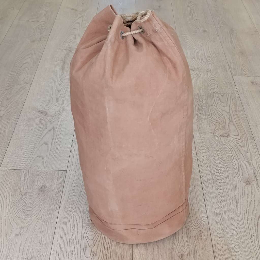 SA Union Defence Force duffle bug