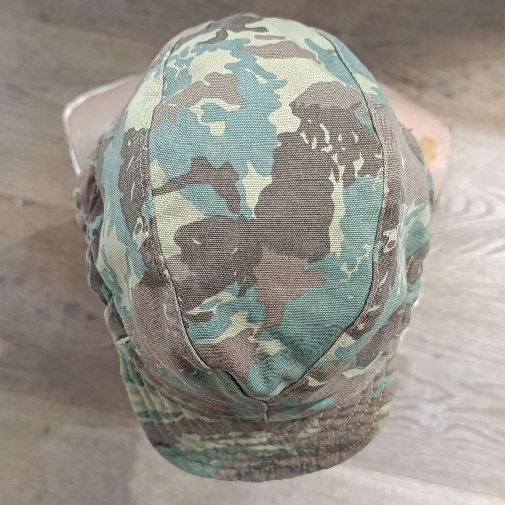 SADF 32 Battalion Swallow tail camo cap - size 60