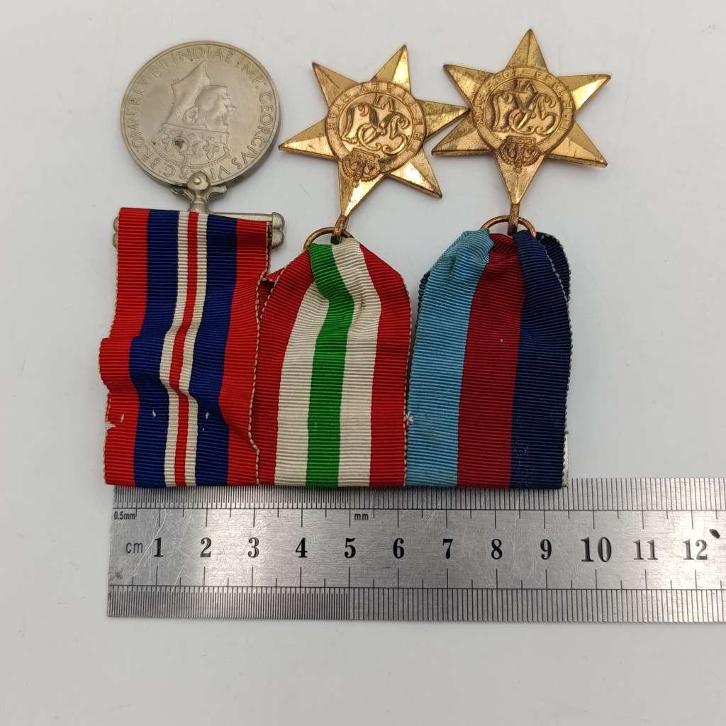 Set of 6 WW2 medals including Polish Warsaw uprising and Polish cross of Home Army medals