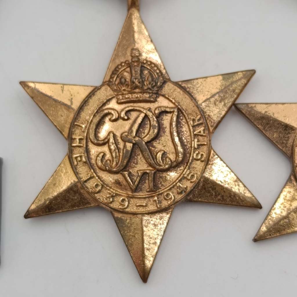 Set of 6 WW2 medals including Polish Warsaw uprising and Polish cross of Home Army medals