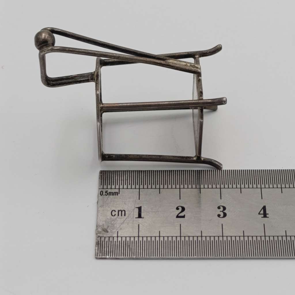 Silver Opium holder glass bottle with stand