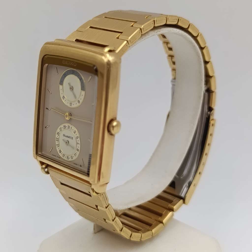 Vintage Seiko 7F22 dual dial quartz watch - working - 7F22-5000