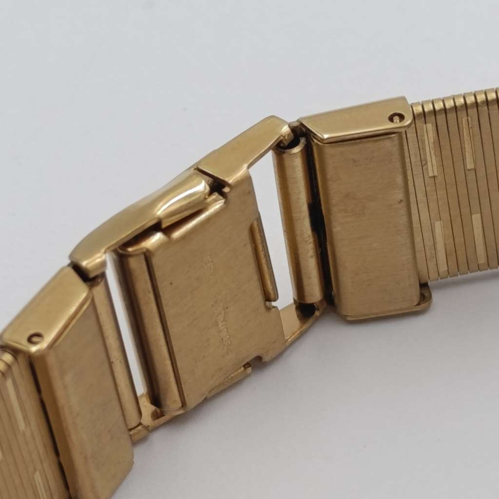 Vintage Pulsar Quartz dress watch - working