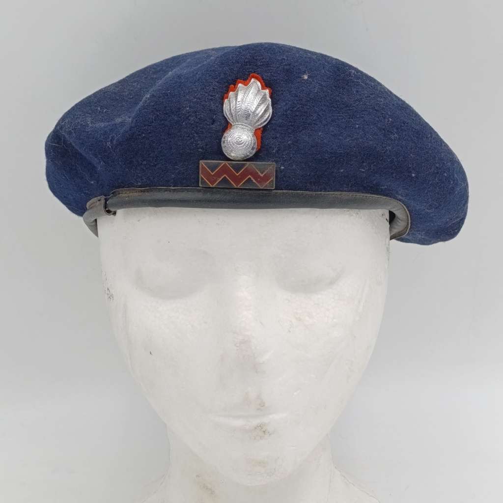 SADF Artillery beret with balkie and badge - size 52